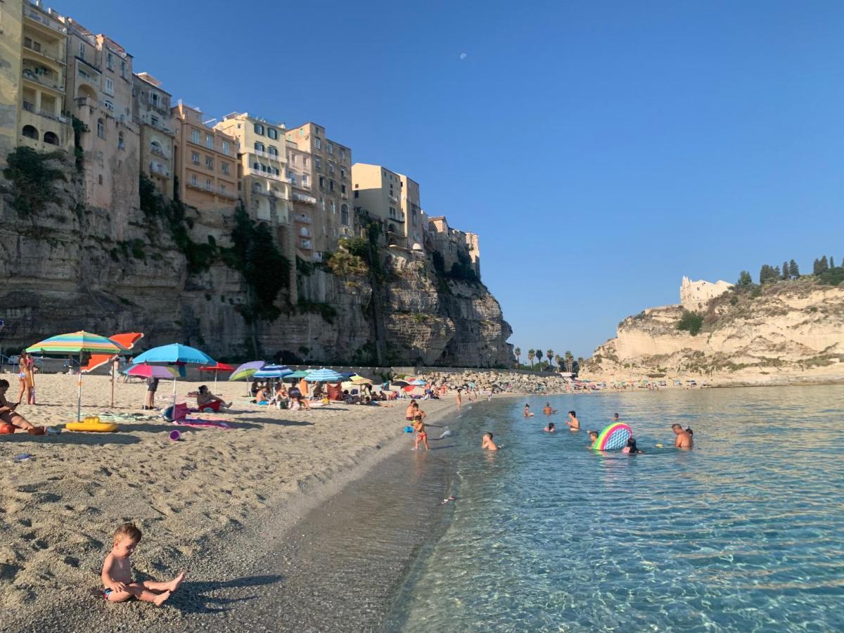La Piazza Beb Panzió Tropea Kültér fotó