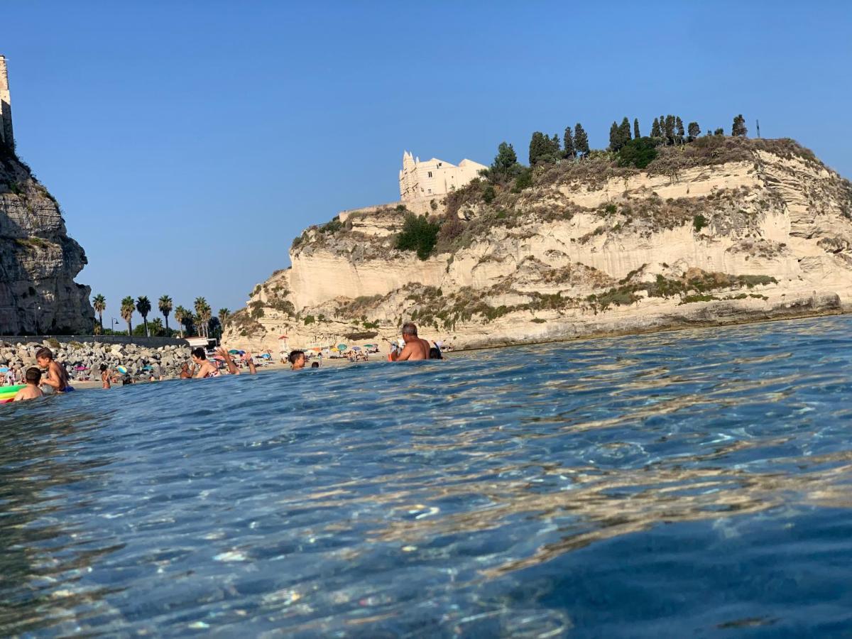 La Piazza Beb Panzió Tropea Kültér fotó